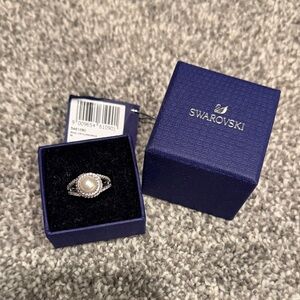 Swarovski Silver Ring with Pearl Accent